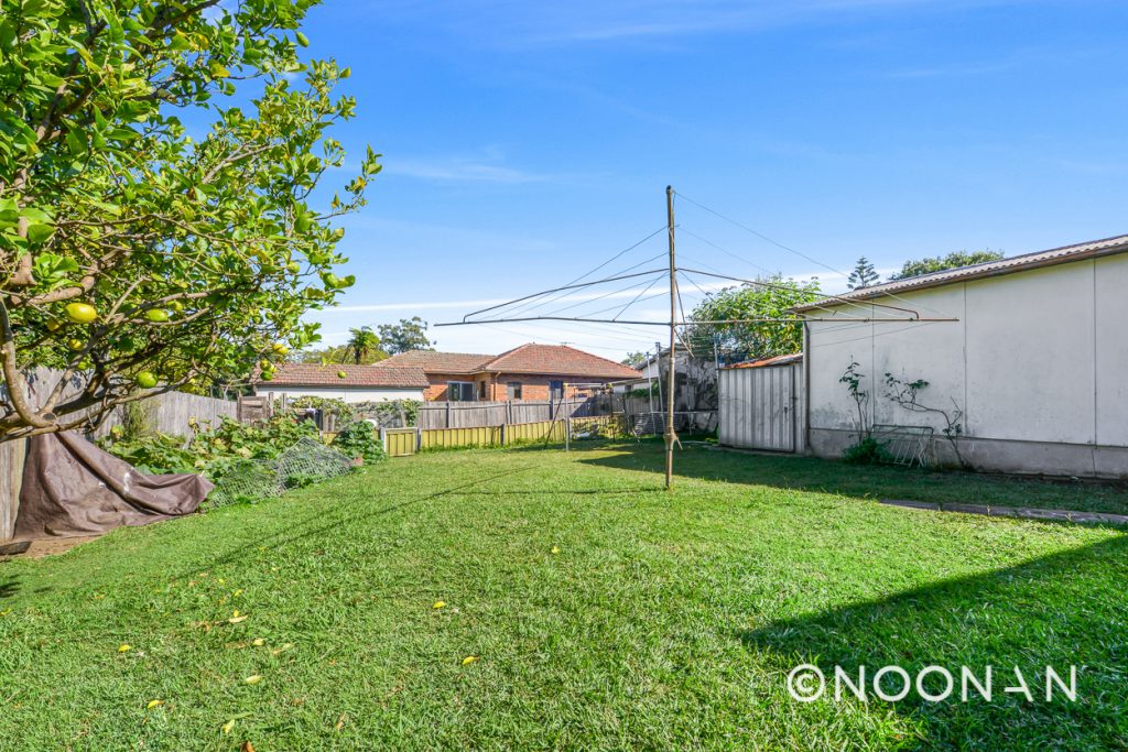 4 Kardella Crescent, Narwee - Thumbnail 8