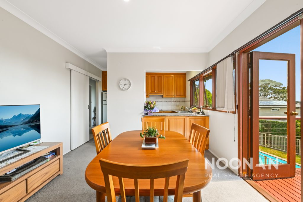 26 Maple Street, Lugarno - Thumbnail 8